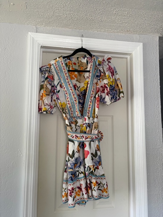 FARM Rio Dresses & Skirts - FARM Rio White Multi Floral V-Neck Mini Dress